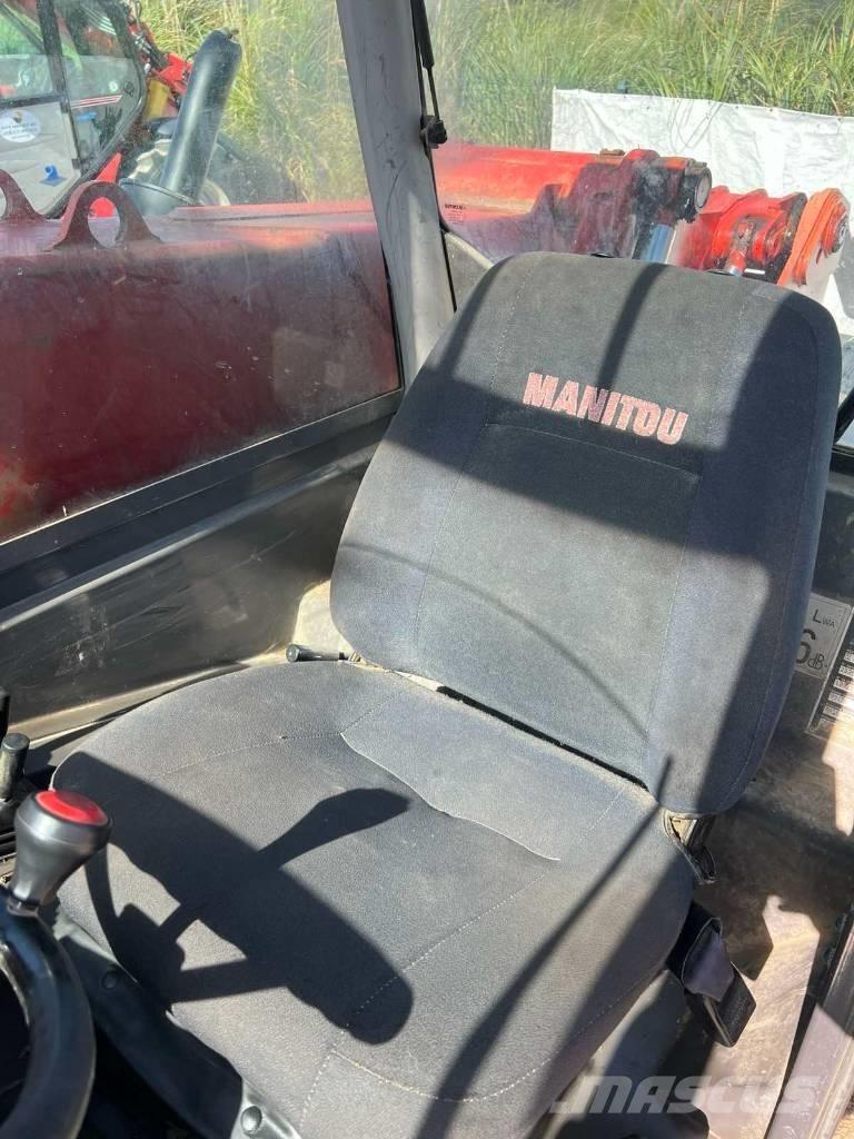 Manitou MT 1435 SL مناولات متداخلة