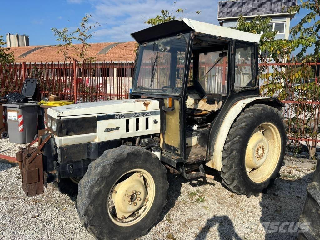 Lamborghini 600 V DT الجرارات