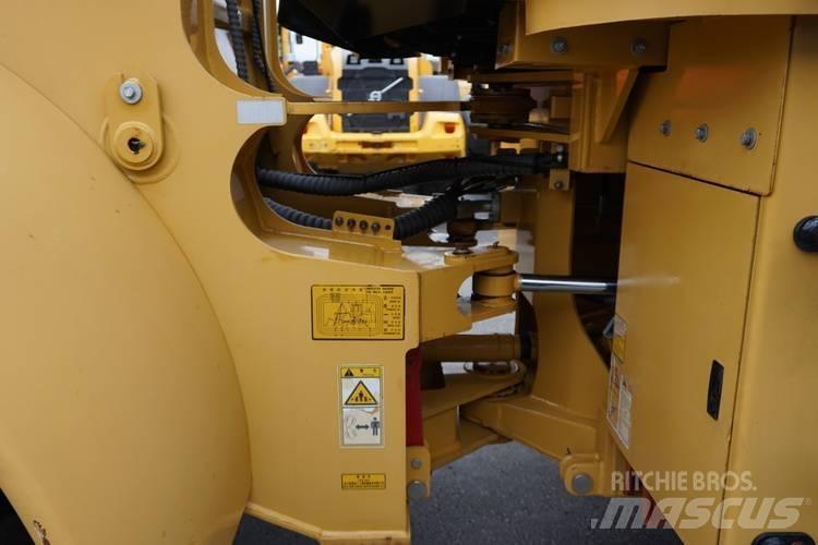 Cheng Gong CG958H لوادر بعجل