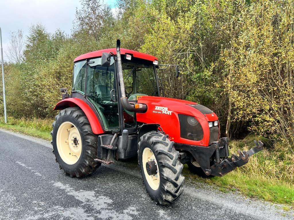 Zetor 7441 PROXIMA الجرارات