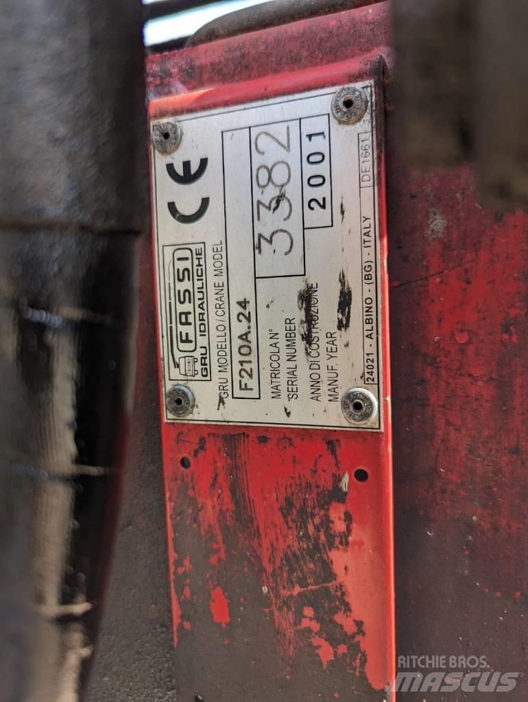 Fassi F 210 A.24 رافعات تحميل