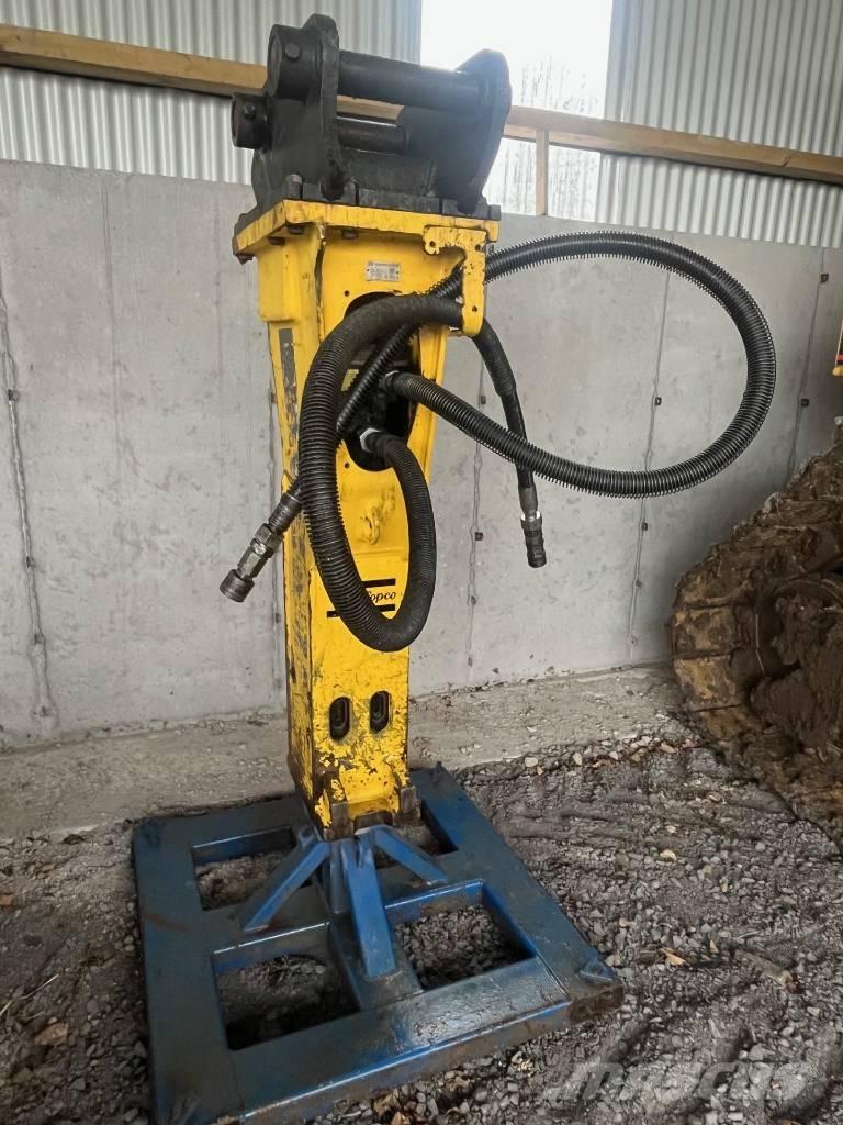 Atlas Copco MB 750 مطارق / كسارات