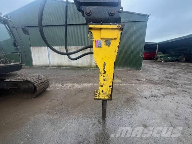 Atlas Copco MB 750 مطارق / كسارات