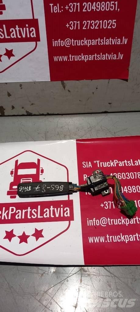 Volvo FH 12.     20553788 كابينة والداخلية