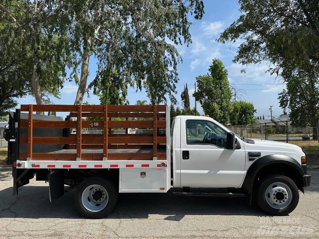 Ford F 450 SD شاحنات مسطحة/مفصلية الجوانب