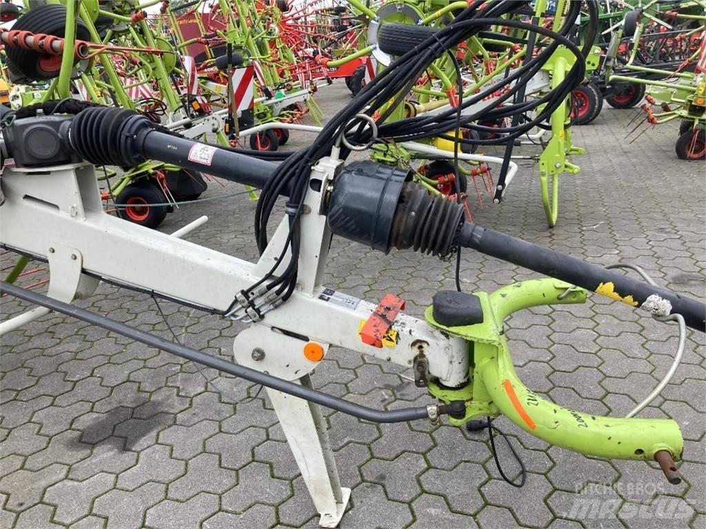 CLAAS Liner 2900 معدات حصد
