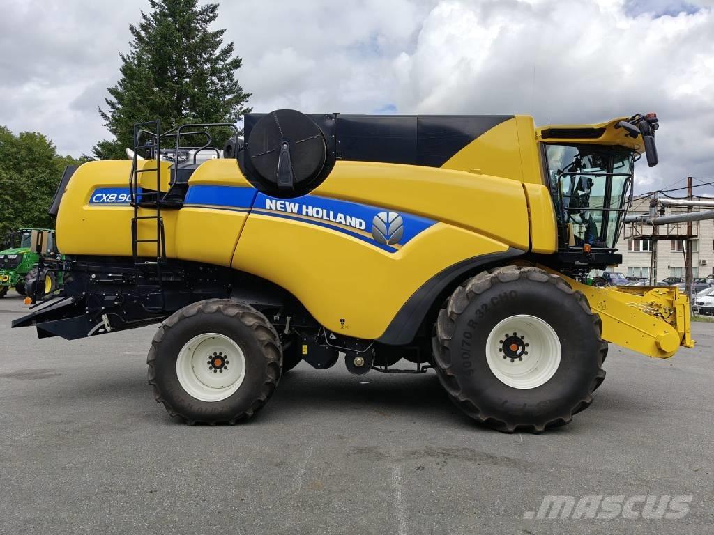 New Holland CX 8.90 حصادات