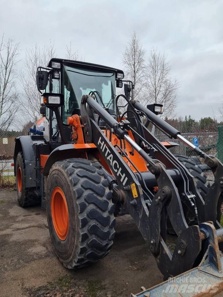 Hitachi ZW 180 PL-6 لوادر بعجل