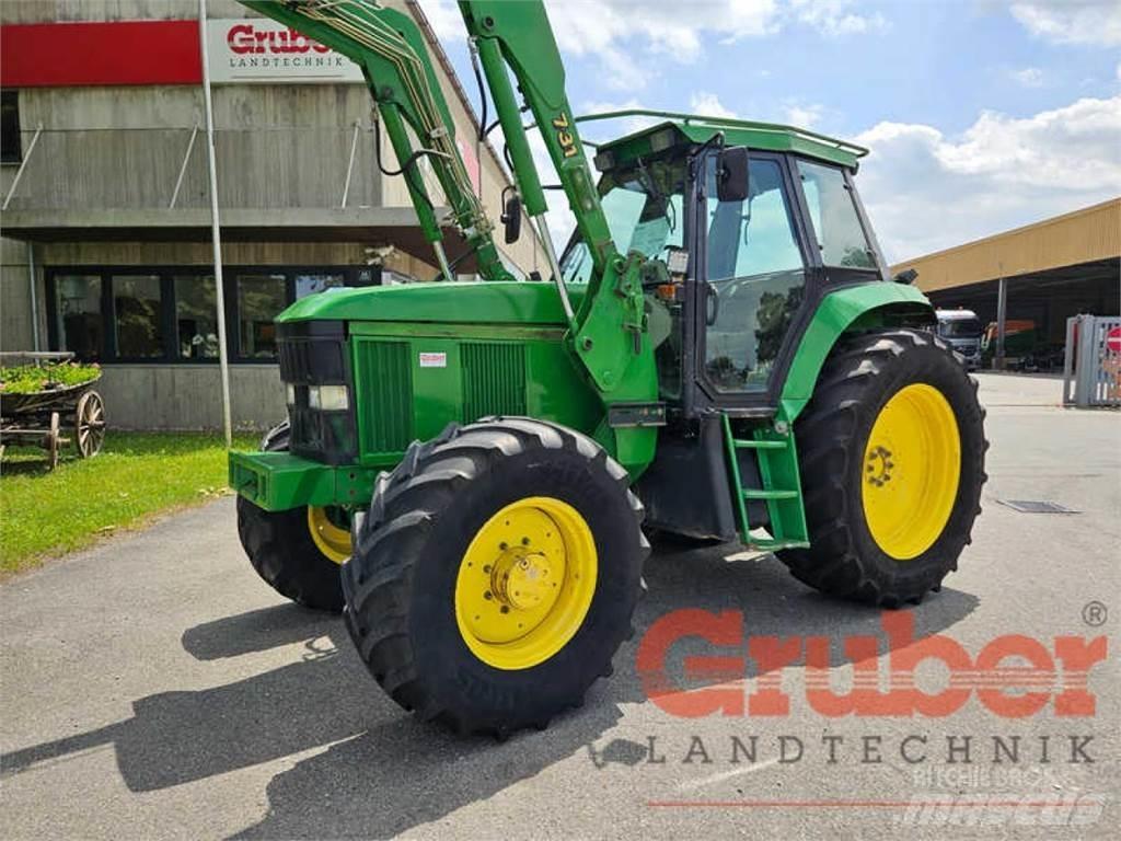 John Deere 6610 الجرارات