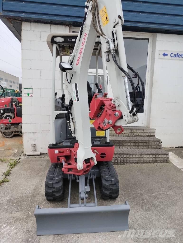 Takeuchi TB 216 حفارات صغيرة أقل من 7 طن (حفارات صغيرة)