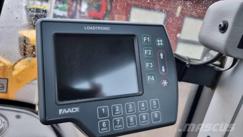 Volvo L 110 G لوادر بعجل