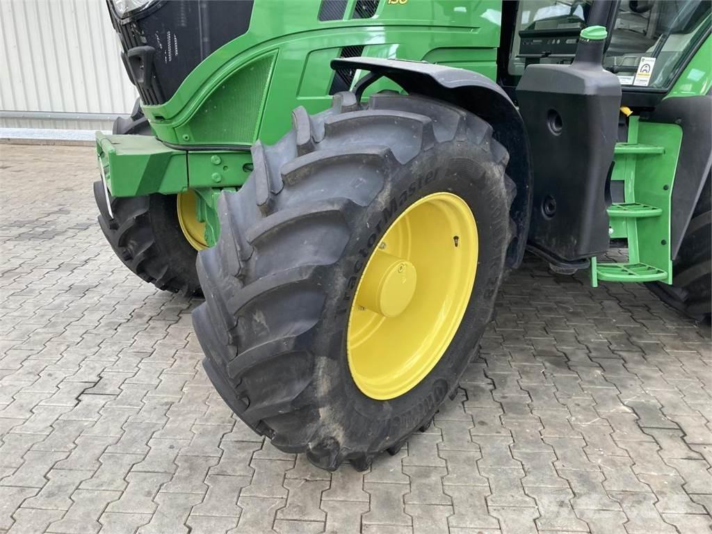 John Deere 6R 130 الجرارات
