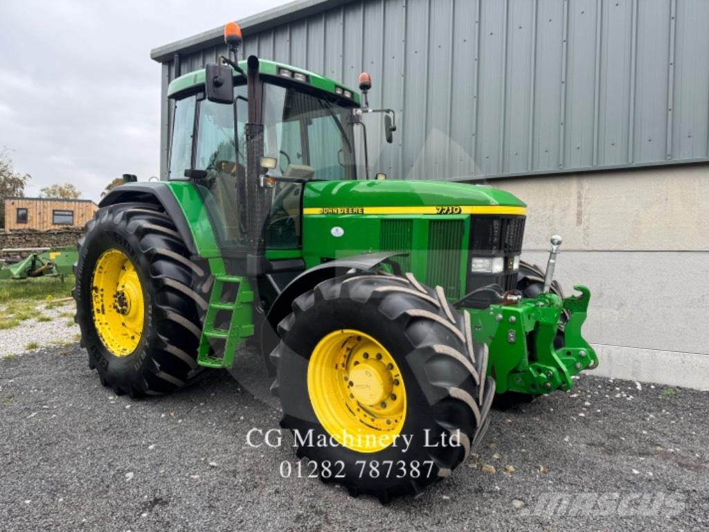 John Deere 7710 PQ الجرارات