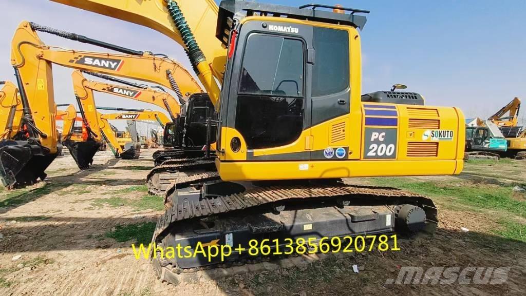 Komatsu PC 200-8 حفارات زحافة