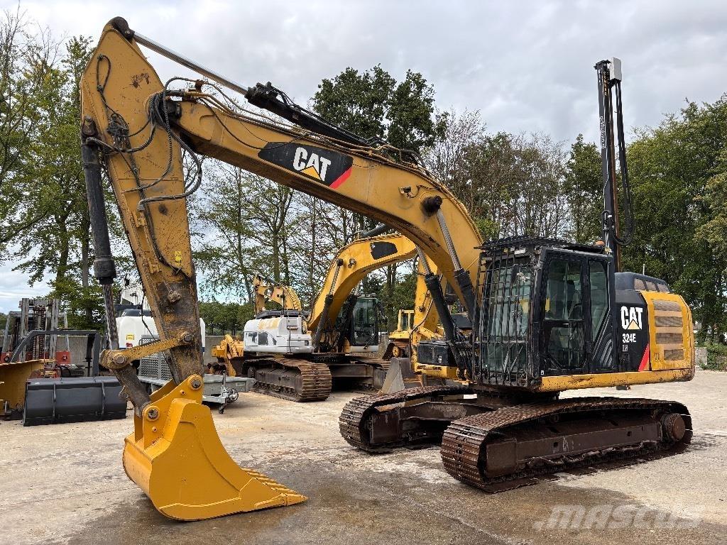 CAT 324 E LN حفارات زحافة