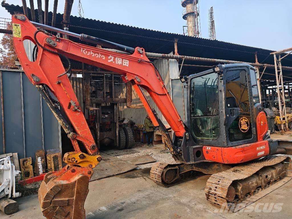 Kubota KX165 حفارات صغيرة أقل من 7 طن (حفارات صغيرة)