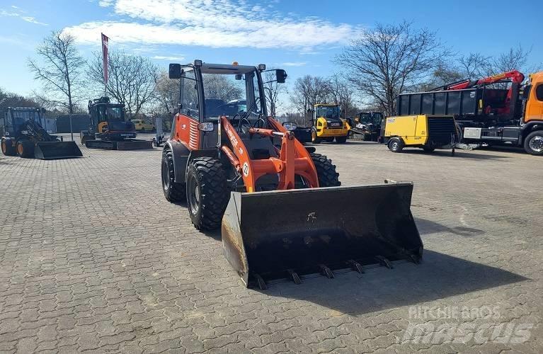 Weycor AR 400 لوادر بعجل