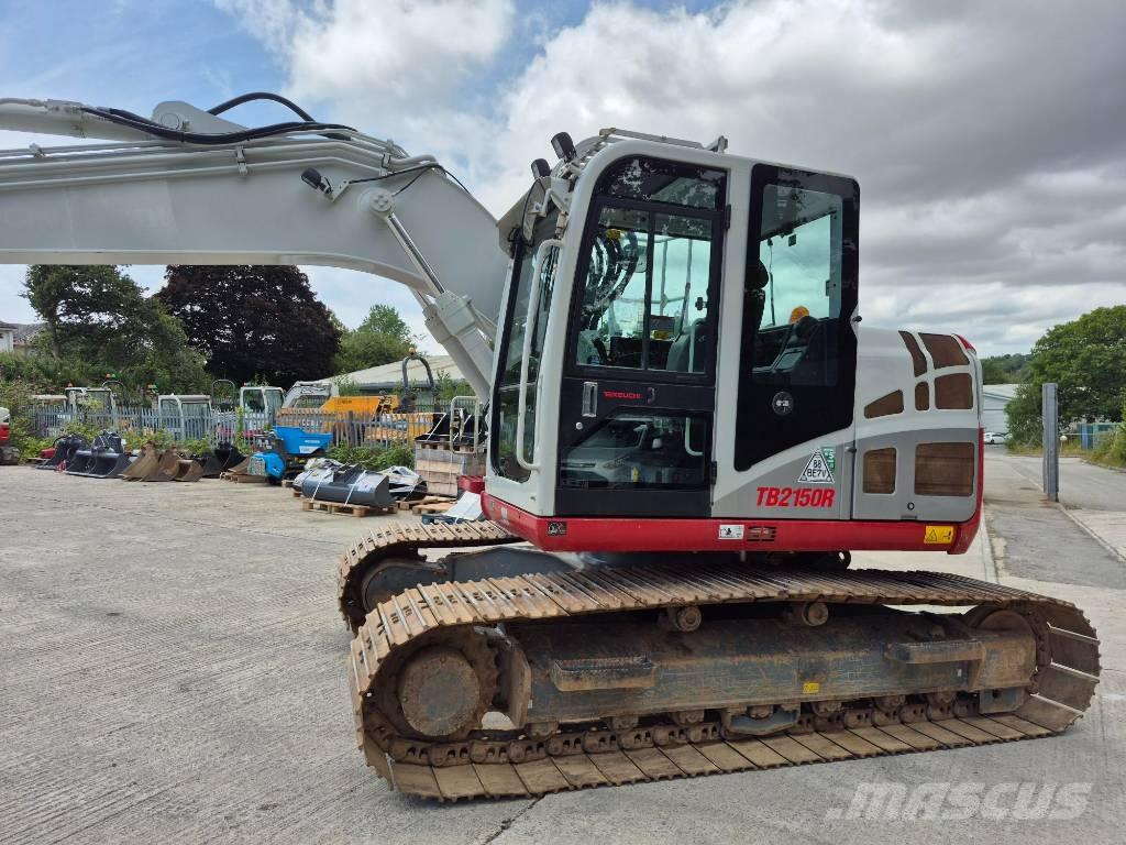 Takeuchi TB 2150 R حفارات زحافة