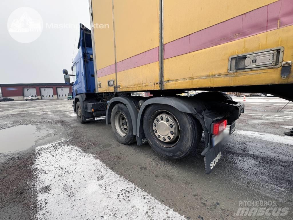 Scania P 450 وحدات الجر