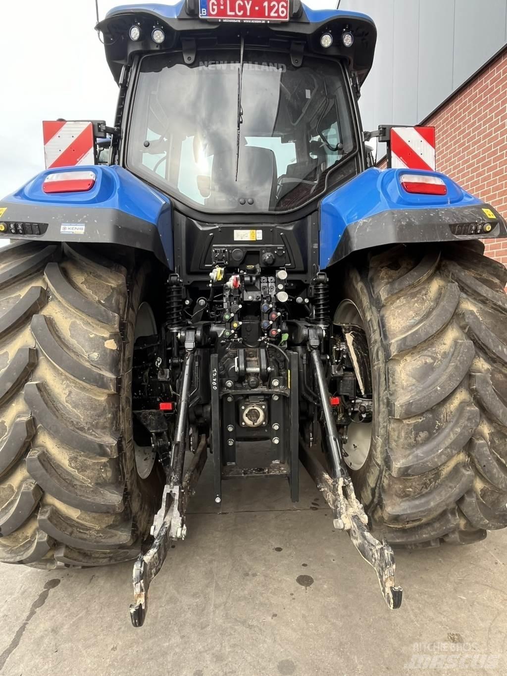 New Holland T7.300 الجرارات