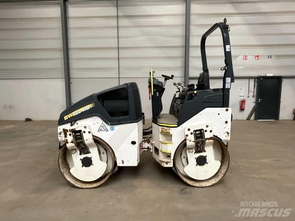 Bomag BW 135 AD-5 مداحل ثنائية الاسطوانة