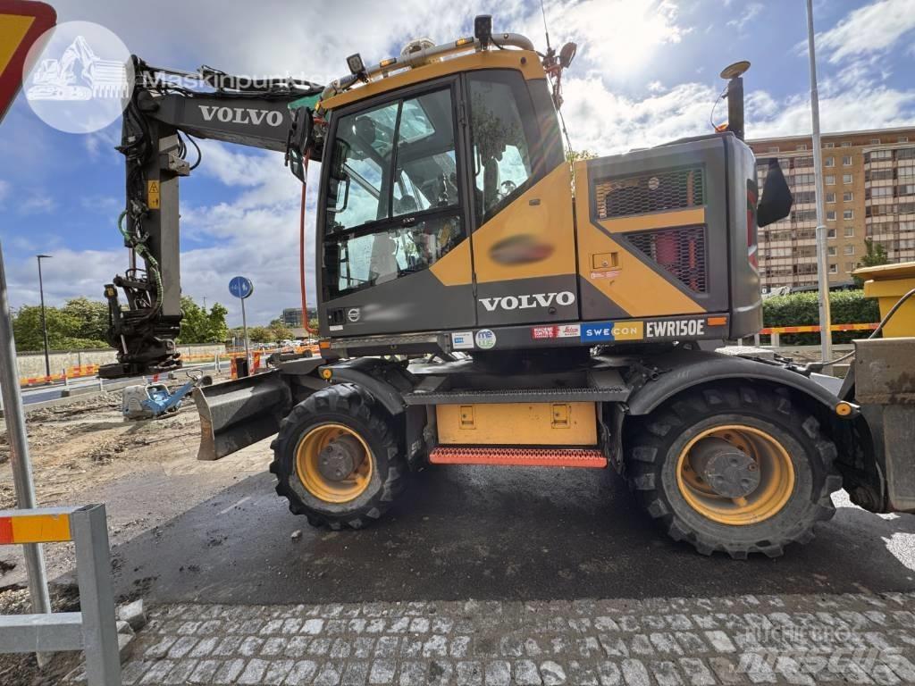 Volvo EWR 150 E حفارات بعجل