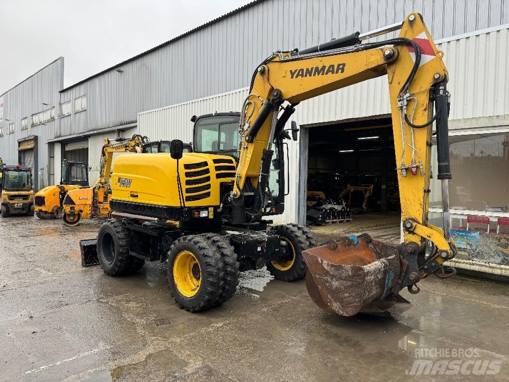 Yanmar B95W (40408) حفارات بعجل