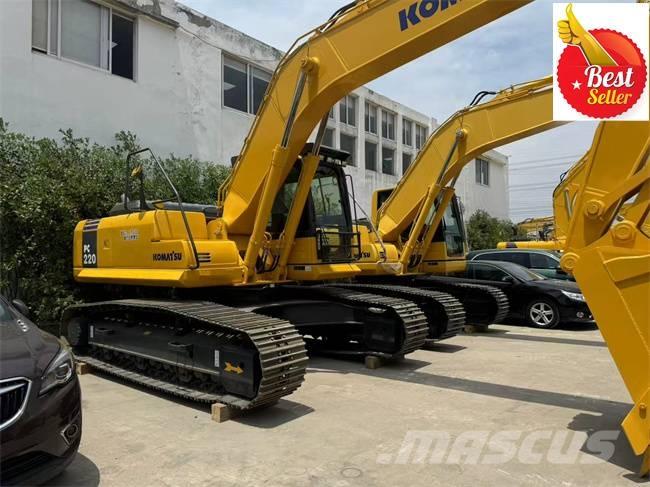 Komatsu PC 220 حفارات زحافة