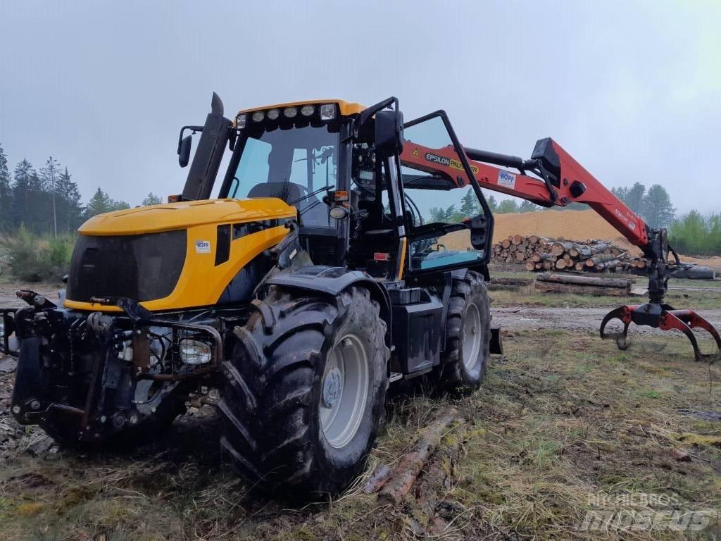 JCB 2155 ساحبات الأشجار