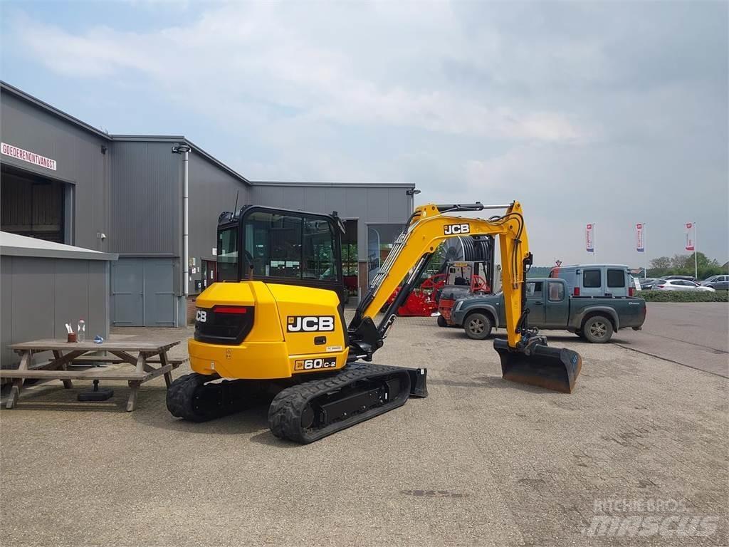 JCB 60C حفارات صغيرة أقل من 7 طن (حفارات صغيرة)