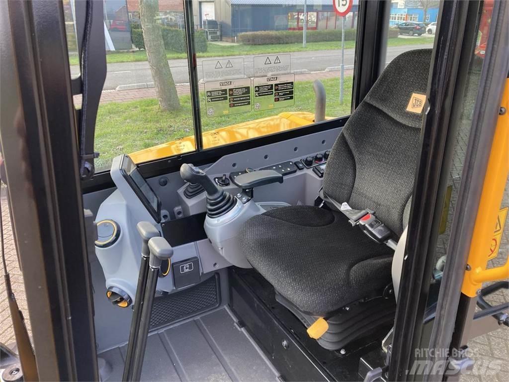 JCB 60C-2 حفارات صغيرة أقل من 7 طن (حفارات صغيرة)