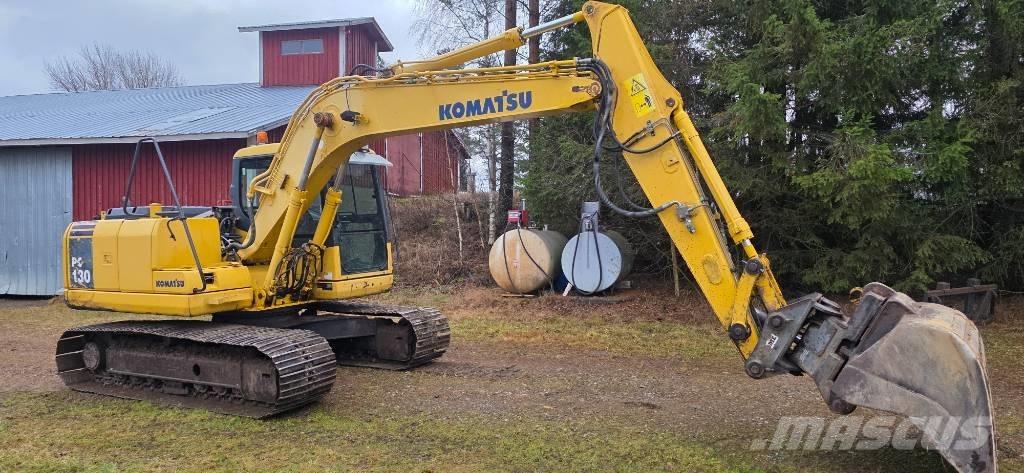 Komatsu PC 130-7K حفارات زحافة