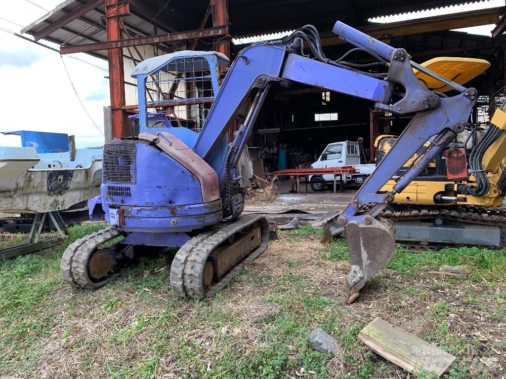 Komatsu PC28UU-2 حفارات صغيرة أقل من 7 طن (حفارات صغيرة)