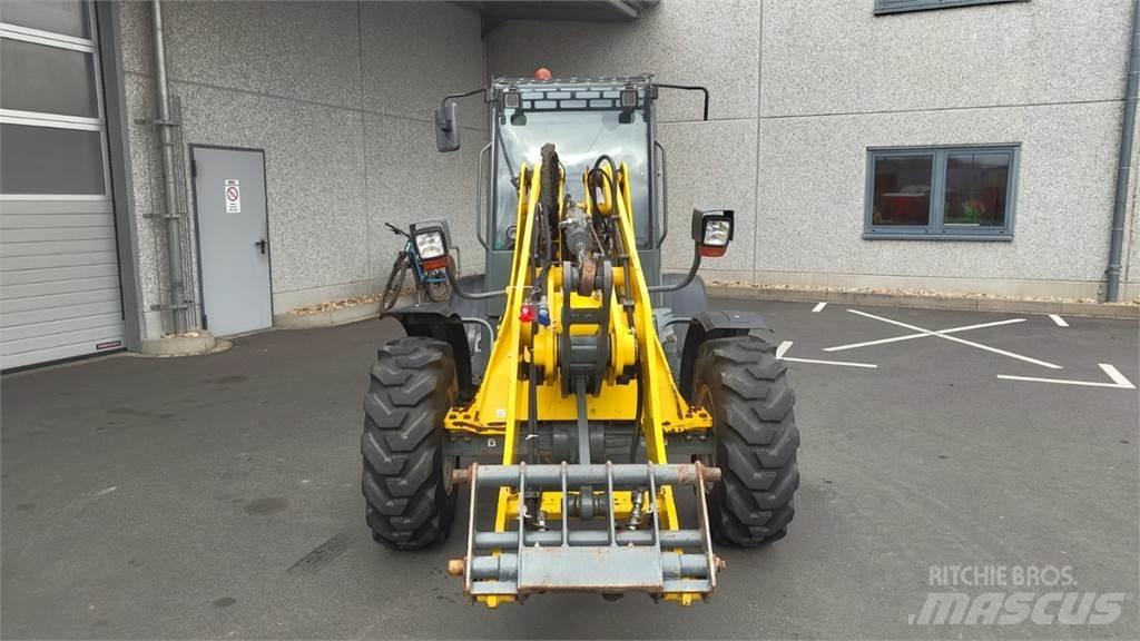 Wacker WL 54 لوادر بعجل