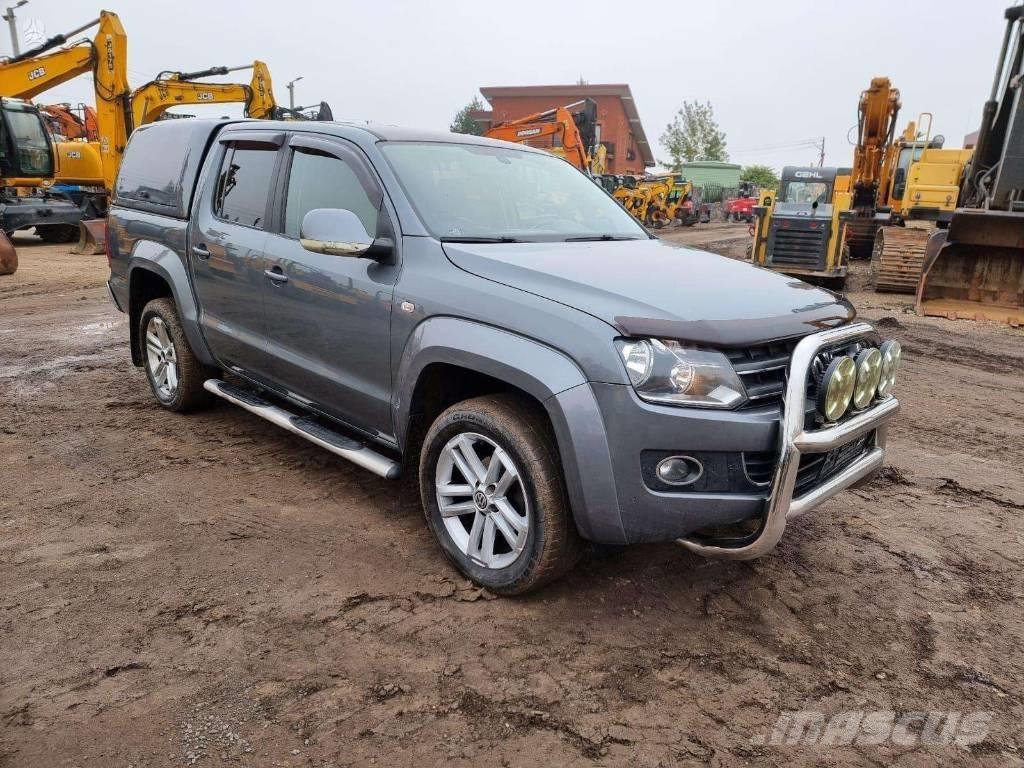 Volkswagen Amarok شاحنات خفيفة/مفصلية الجوانب