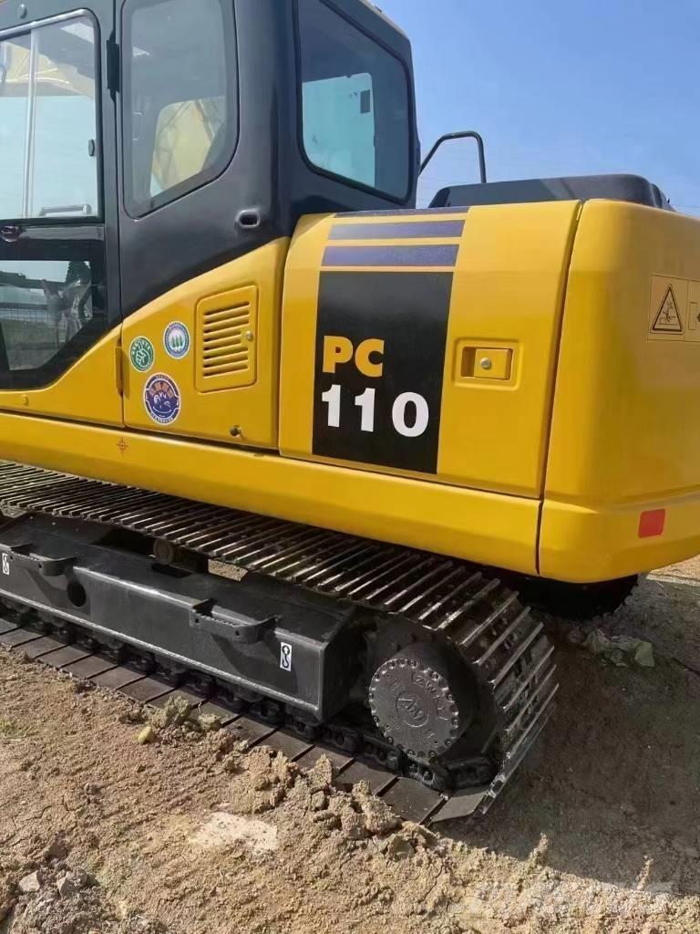 Komatsu PC 110 حفارات زحافة