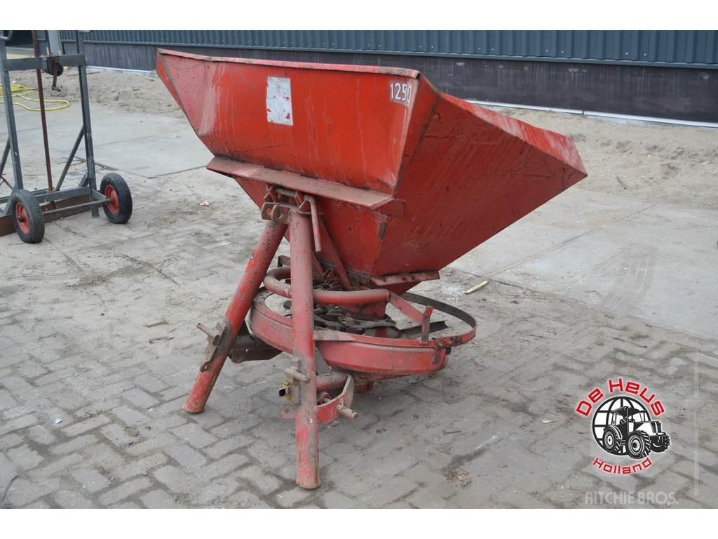 Lely 1250 معدات فرد المواد المعدنية