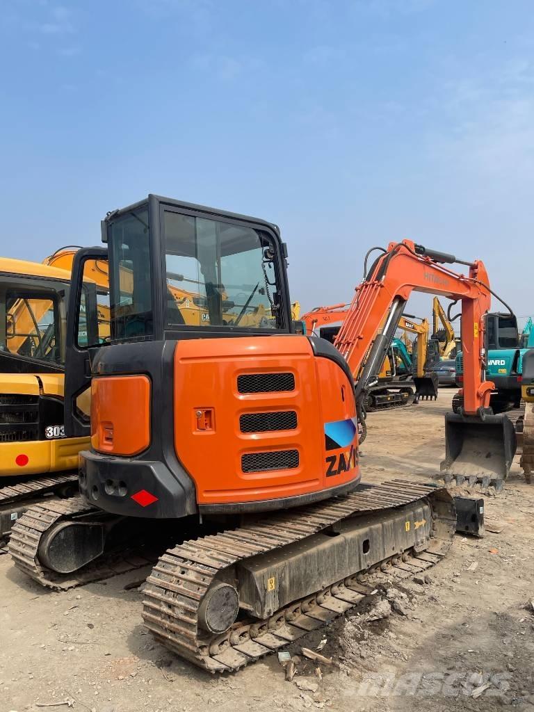 Hitachi ZX 55 حفارات صغيرة أقل من 7 طن (حفارات صغيرة)