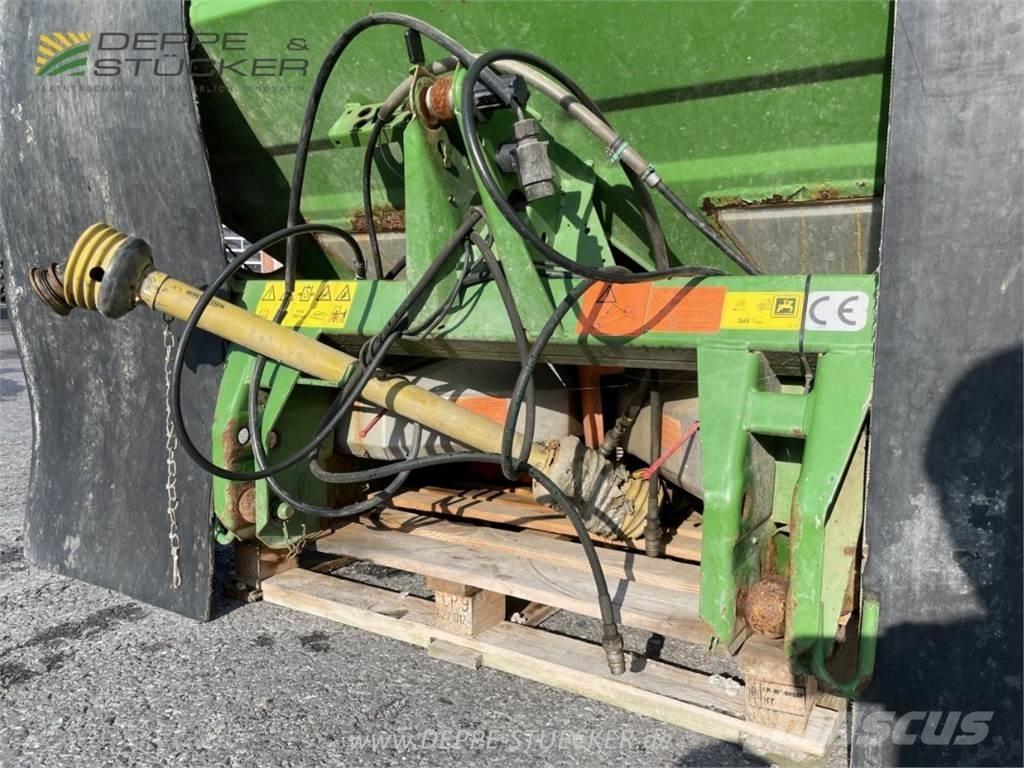 Amazone ZAM 1500 معدات فرد المواد المعدنية