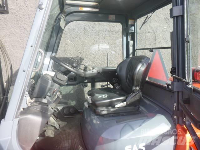 Toyota 7 FD A 50 شاحنات الديزل