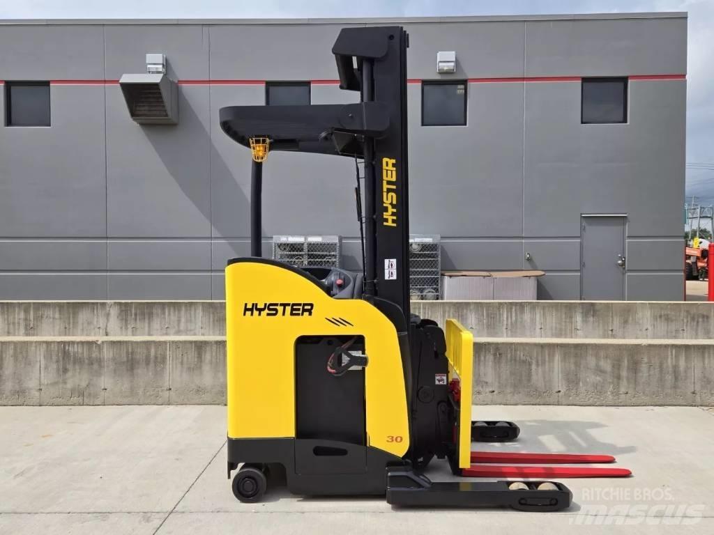 Hyster N30ZDR2-16.5 شاحنات ذات رافعات شوكية تعمل بالكهرباء