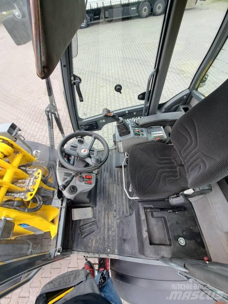 Wacker Neuson WL70 لوادر بعجل