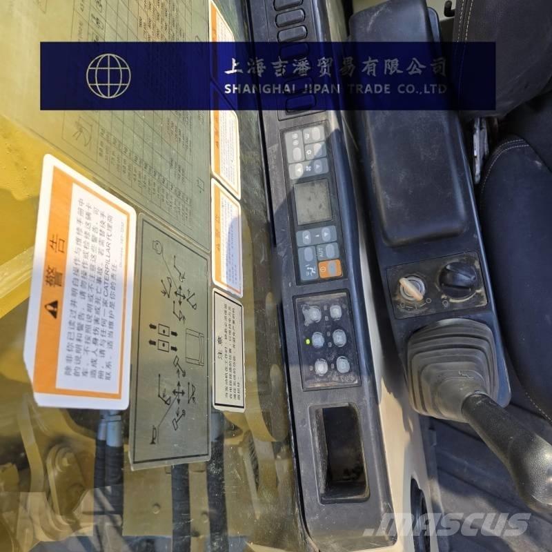 CAT 330 D حفارات زحافة