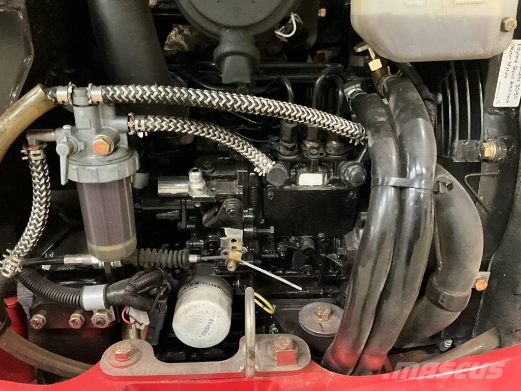 Takeuchi TB 216 حفارات صغيرة أقل من 7 طن (حفارات صغيرة)