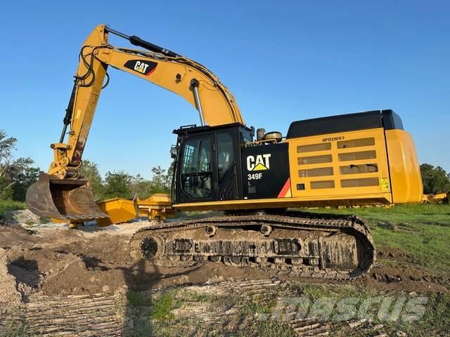 CAT 349 FL حفارات زحافة