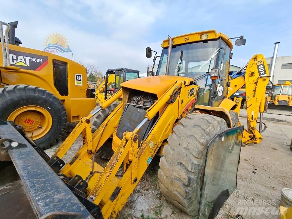 JCB 4 CX لوادر ذات جرافات عكسية