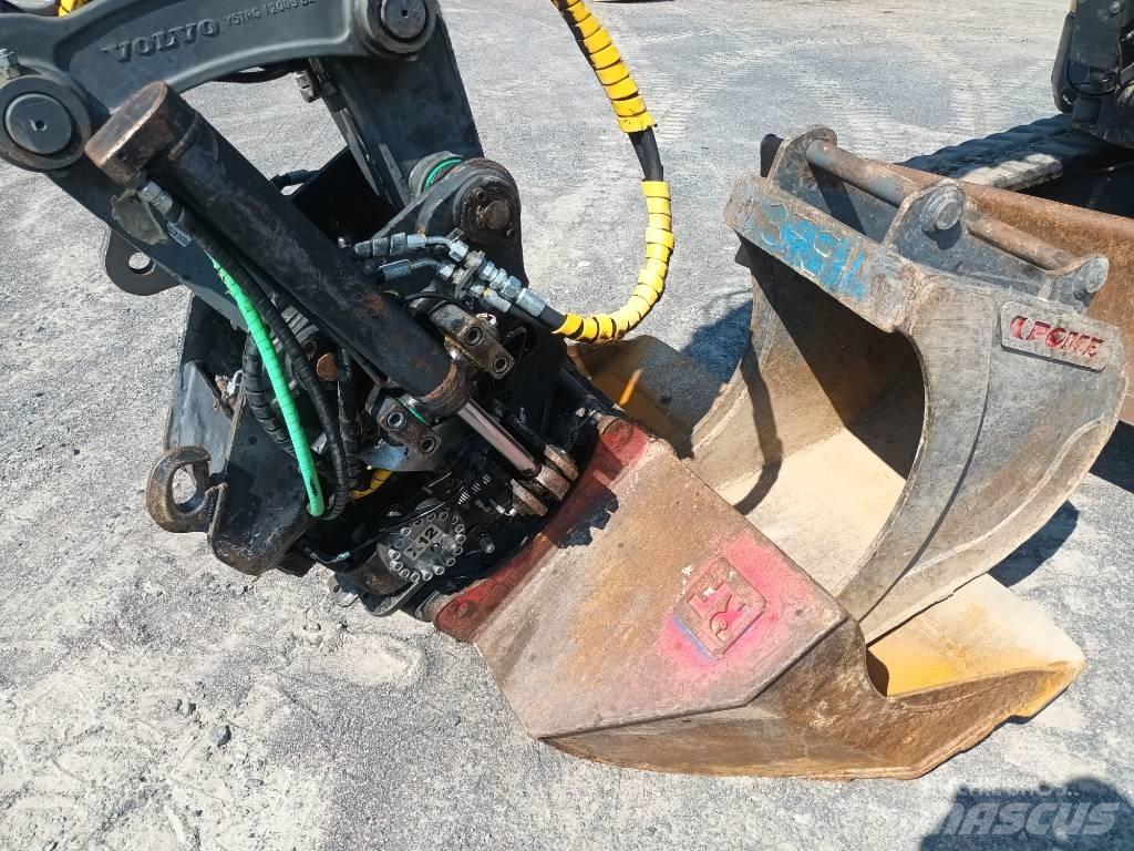 Volvo ECR 88 PLUS حفارات وسط 7 طن - 12 طن