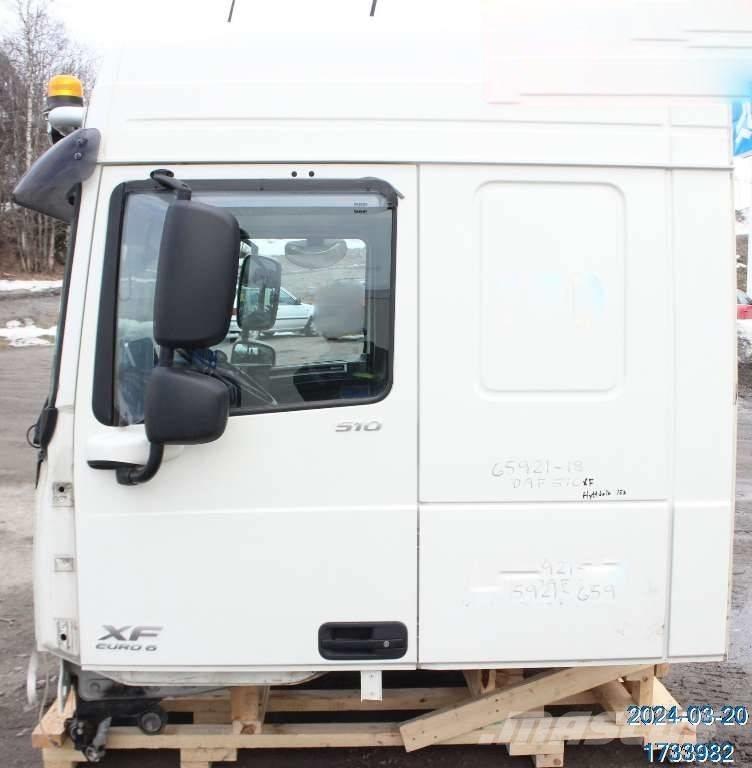 DAF XF 510 كابينة والداخلية