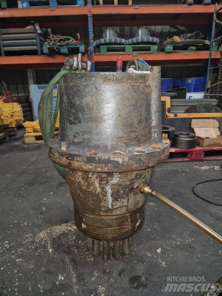 Liebherr R 964 B الشاسيه والتعليق