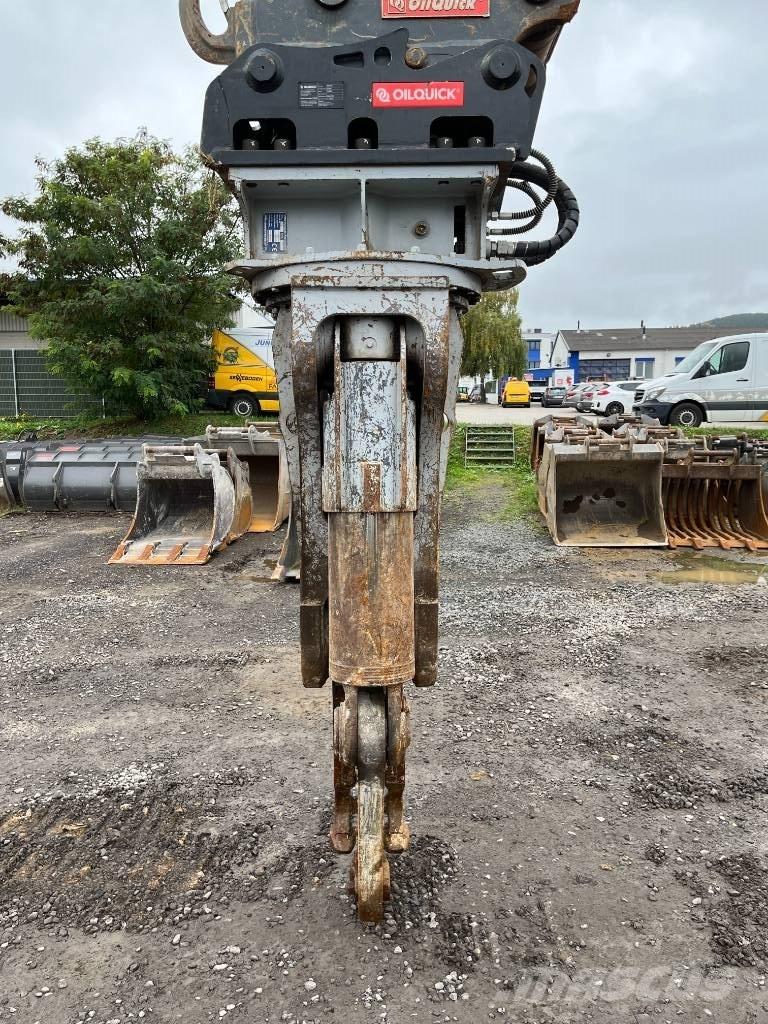 FRD V-17 جراشات البناء